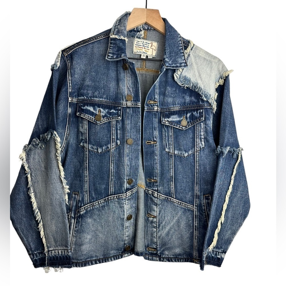 Sandrine Rose X Free People Deconstructed
Frayed Patched Denim Jean Jacket sz S